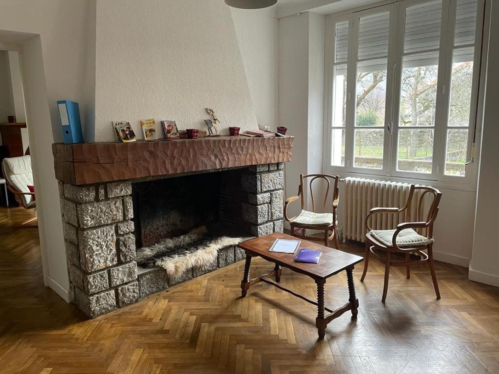 Maison De Marius Et Maison D Amelie Estenos Bagian luar foto